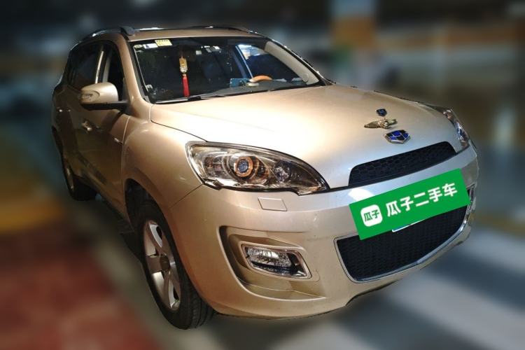 Used Geely Auto GX9 2014 2.4L Manual 4x4 Prestige Edition Front Right 45 Deg