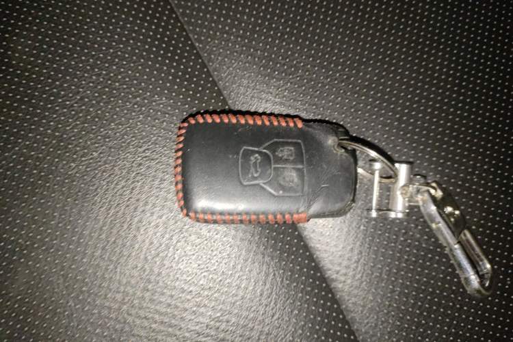 Used Geely Auto GX9 2014 2.4L Automatic Two-Wheel Drive Deluxe Model Interior 1