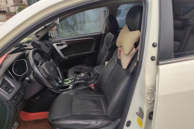Used Geely Auto GX9 2014 2.4L Automatic Two-Wheel Drive Prestige Version Left Front Seat