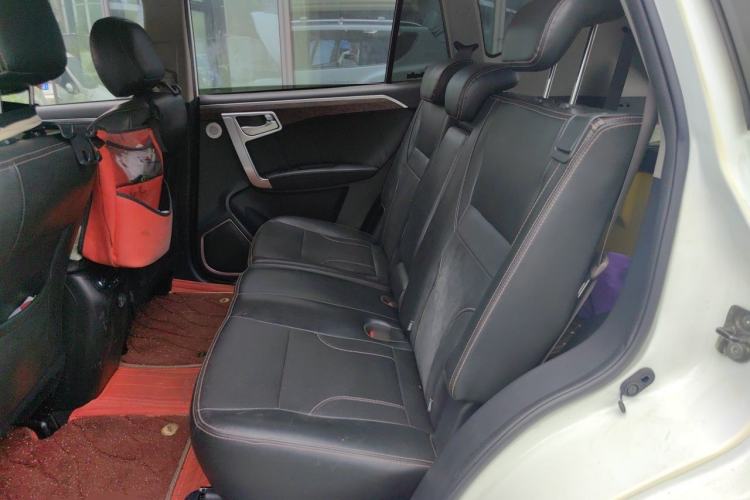 Used Geely Auto GX9 2014 2.4L Automatic Two-Wheel Drive Prestige Version Left Rear Seat