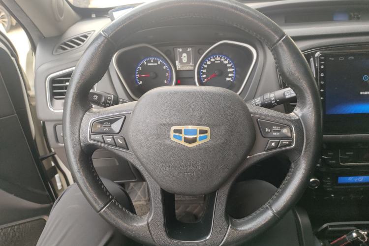 Used Geely Auto GX9 2014 2.4L Automatic Two-Wheel Drive Deluxe Model Steering Wheel