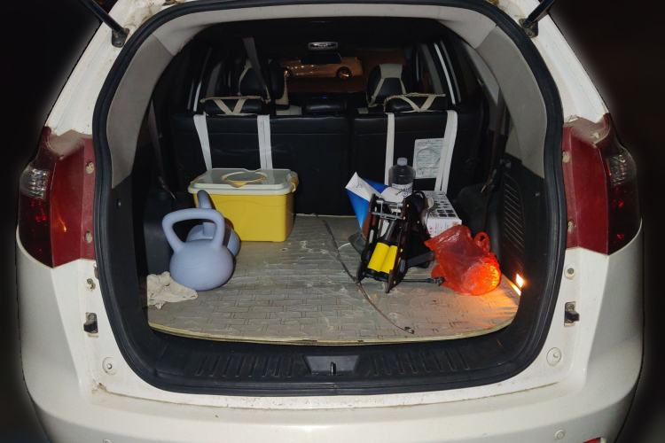 Used Geely Auto GX9 2014 2.4L Automatic Two-Wheel Drive Luxury Version Trunk