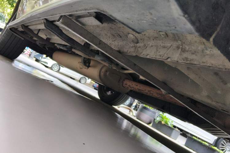 Used Geely Auto GX9 2014 2.4L Automatic Two-Wheel Drive Deluxe Model Chassis Front Right
