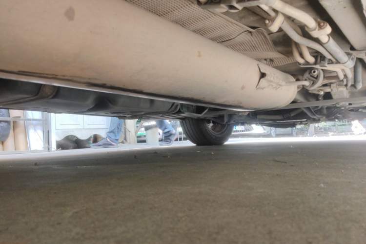 Used Geely Auto GX9 2014 2.4L Automatic Two-Wheel Drive Deluxe Model Chassis Rear Right