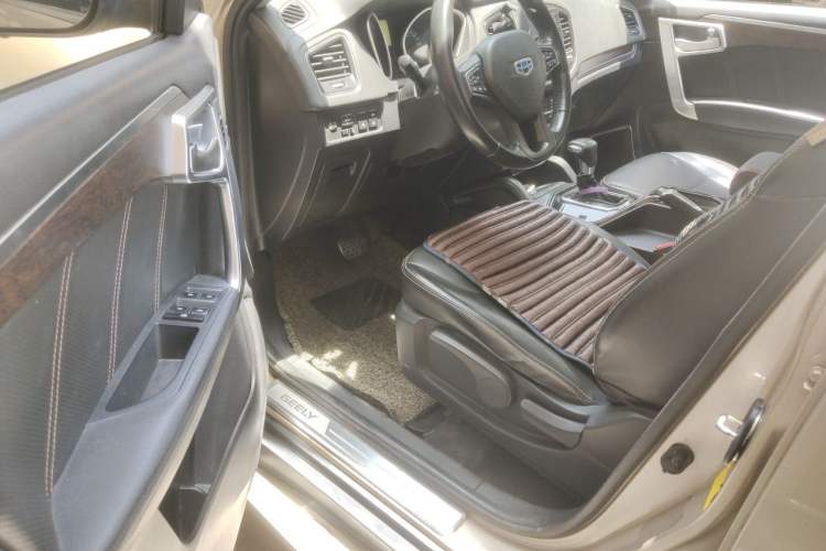 Used Geely Auto GX9 2014 2.4L Automatic Two-Wheel Drive Deluxe Model Driver Seat