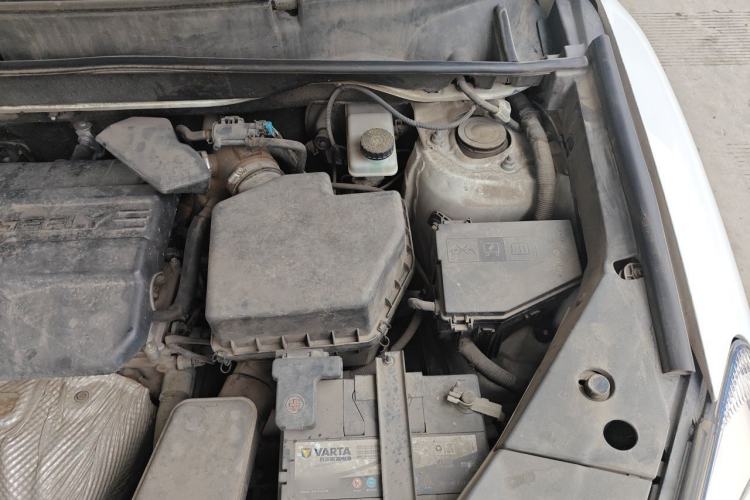 Used Geely Auto GX9 2016 2.4L Manual 4x4 Prestige Edition Engine Bay Left