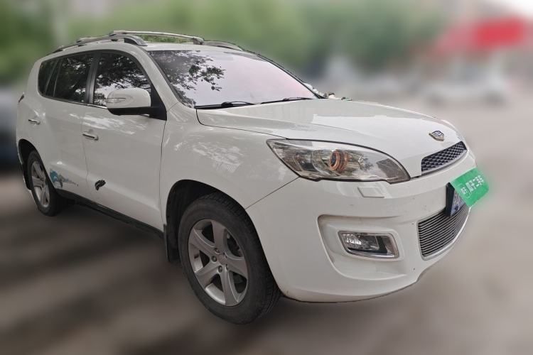 Used Geely Auto GX9 2016 2.4L Manual 4x4 Prestige Edition Front Right 45 Deg