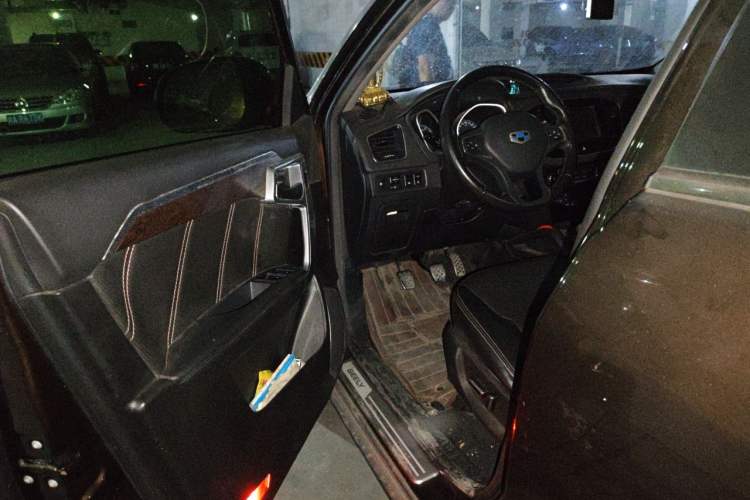 Used Geely Auto GX9 2016 2.4L Manual Two-Wheel Drive Deluxe Upgrade Version Driver Seat