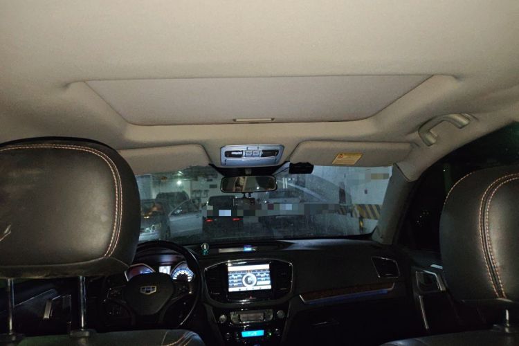 Used Geely Auto GX9 2016 2.4L Manual Two-Wheel Drive Deluxe Upgrade Version Headliner