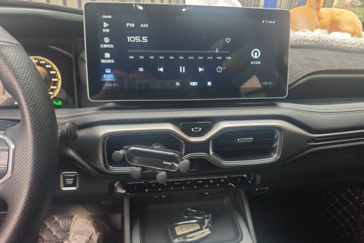Used Geely Auto Haoyue 2020 1.8TD DCT Flagship 7-Seater Audio And AC Panel