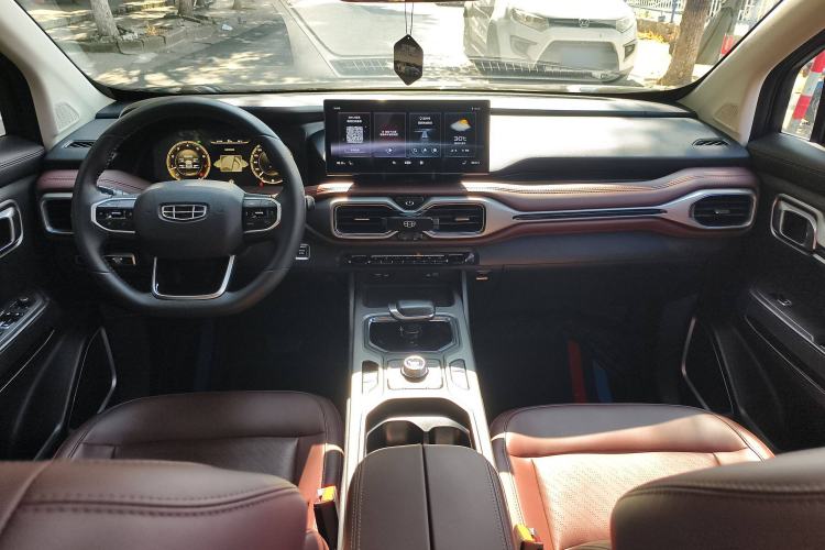 Used Geely Auto Haoyue 2020 1.8TD DCT Flagship 7-Seater Audio And AC Panel