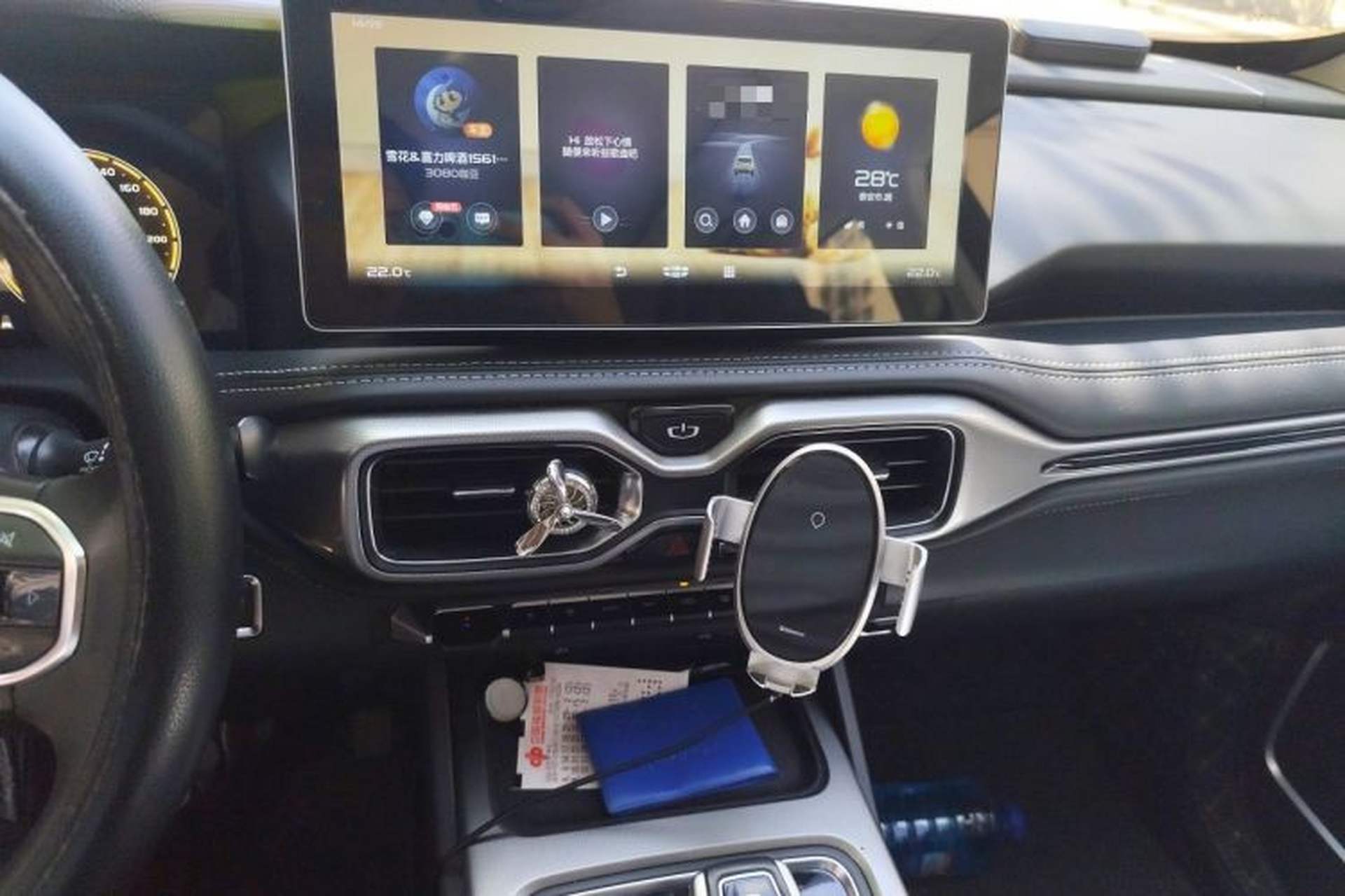 Used Geely Auto Haoyue 2020 1.8TD DCT Flagship 7-Seater Audio And AC Panel