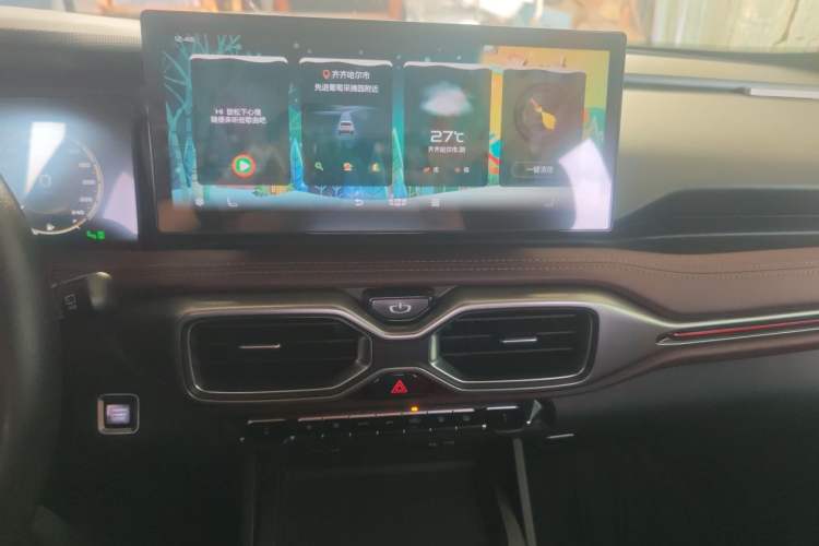 Used Geely Auto Haoyue 2020 1.8TD DCT Flagship 7-Seater Audio And AC Panel