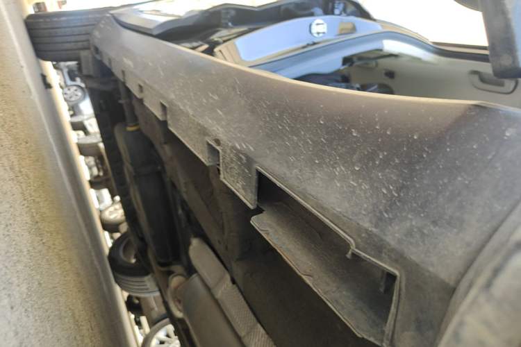 Used Geely Auto Haoyue 2020 1.8TD DCT Luxury 7-Seater Chassis Front Right