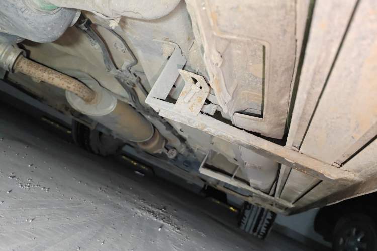 Used Geely Auto Haoyue 2020 1.8TD DCT Luxury 7-Seater Chassis Rear Right