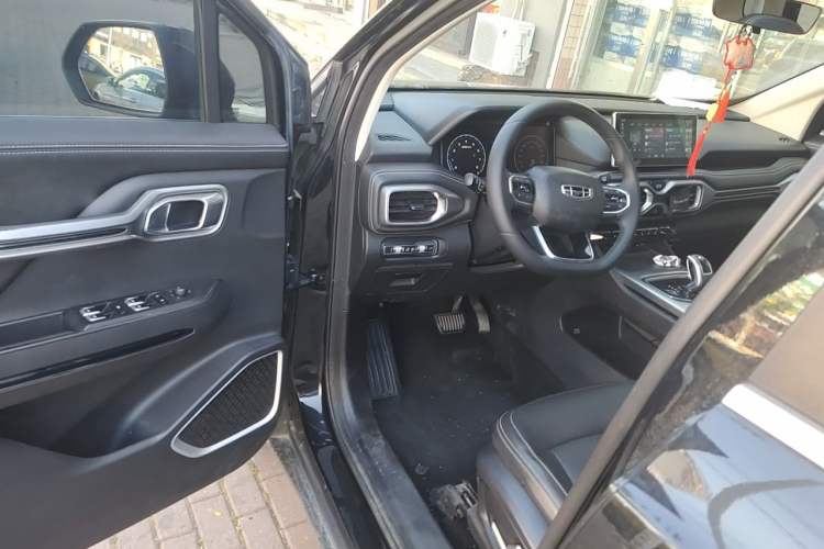 Used Geely Auto Haoyue 2020 1.8TD DCT Luxury Model 5 Seats Driver Seat