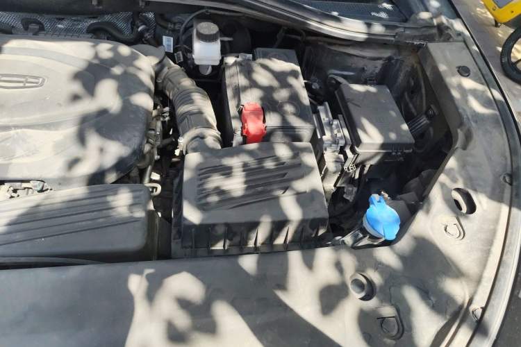 Used Geely Auto Haoyue 2020 1.8TD DCT Flagship 7-Seater Engine Bay Left