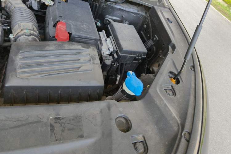 Used Geely Auto Haoyue 2020 1.8TD DCT Luxury 7-Seater Engine Bay Left