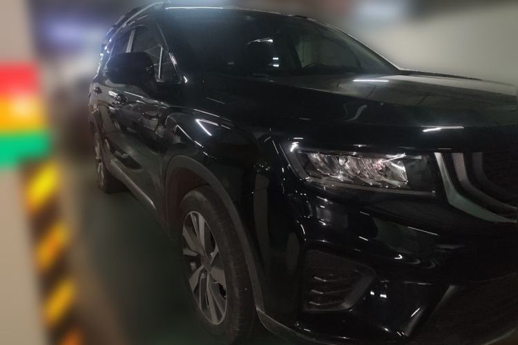 Used Geely Auto Haoyue 2020 1.8TD DCT Luxury 7-Seater Front Right 45 Deg