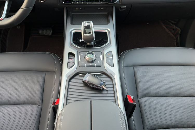 Used Geely Auto Haoyue 2020 1.8TD DCT Flagship 7-Seater Gear Lever