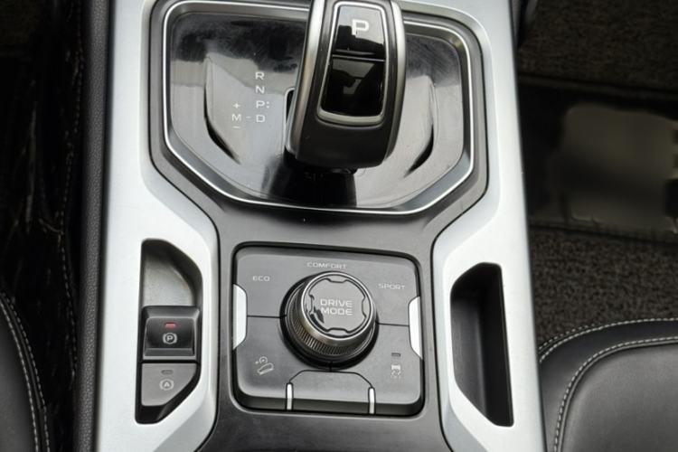 Used Geely Auto Haoyue 2020 1.8TD DCT Luxury Model 5 Seats Gear Lever