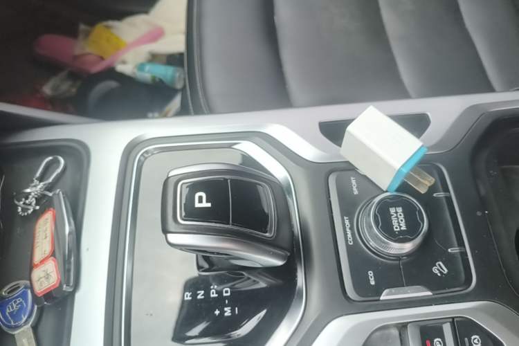 Used Geely Auto Haoyue 2020 1.8TD DCT Luxury 7-Seater Gear Lever