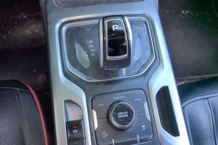 Used Geely Auto Haoyue 2020 1.8TD Automatic Comfort Edition 7-Seater Gear Lever