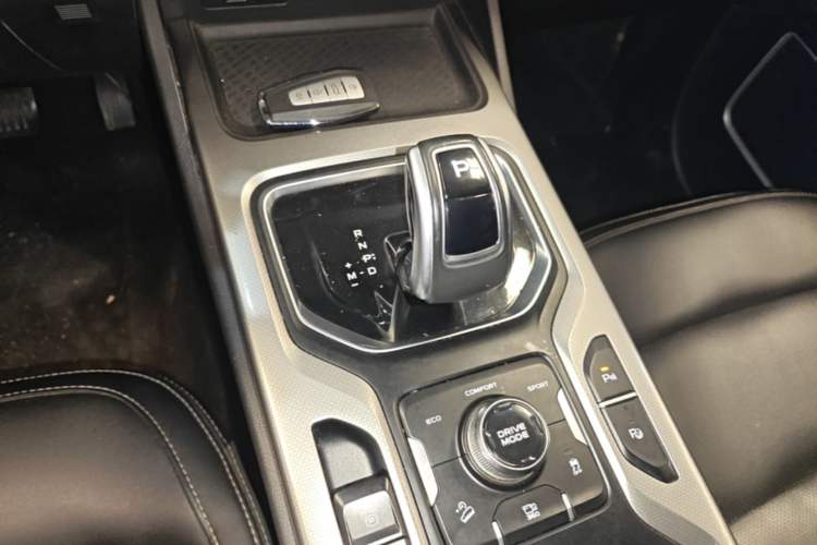 Used Geely Auto Haoyue 2020 1.8TD DCT Flagship 7-Seater Gear Lever