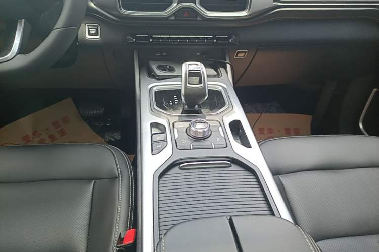 Used Geely Auto Haoyue 2020 1.8TD DCT Luxury Model 5 Seats Gear Lever
