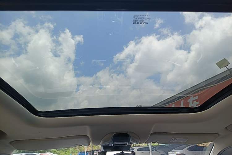 Used Geely Auto Haoyue 2020 1.8TD DCT Luxury Model 5 Seats Headliner