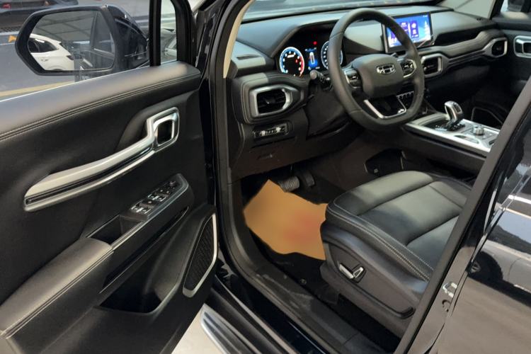 Used Geely Auto Haoyue 2020 1.8TD DCT Luxury 7-Seater Interior 2