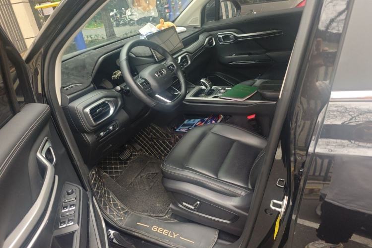 Used Geely Auto Haoyue 2020 1.8TD DCT Flagship 7-Seater Interior 3
