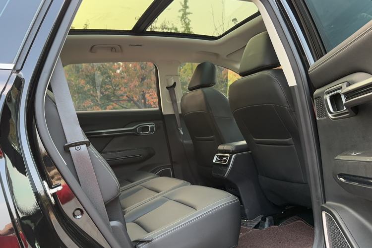 Used Geely Auto Haoyue 2020 1.8TD DCT Flagship 7-Seater Interior 3