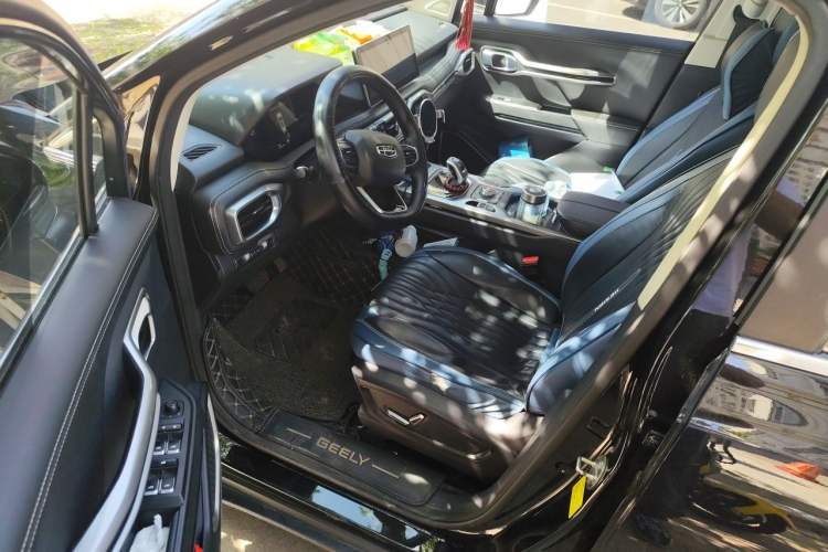 Used Geely Auto Haoyue 2020 1.8TD DCT Flagship 7-Seater Left Front Seat