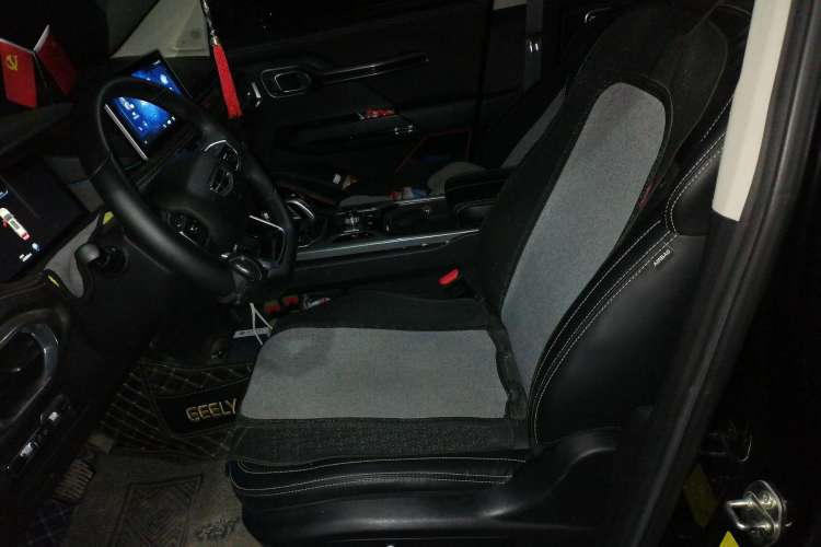 Used Geely Auto Haoyue 2020 1.8TD DCT Flagship 7-Seater Left Front Seat