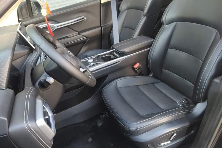 Used Geely Auto Haoyue 2020 1.8TD DCT Luxury Model 5 Seats Left Front Seat