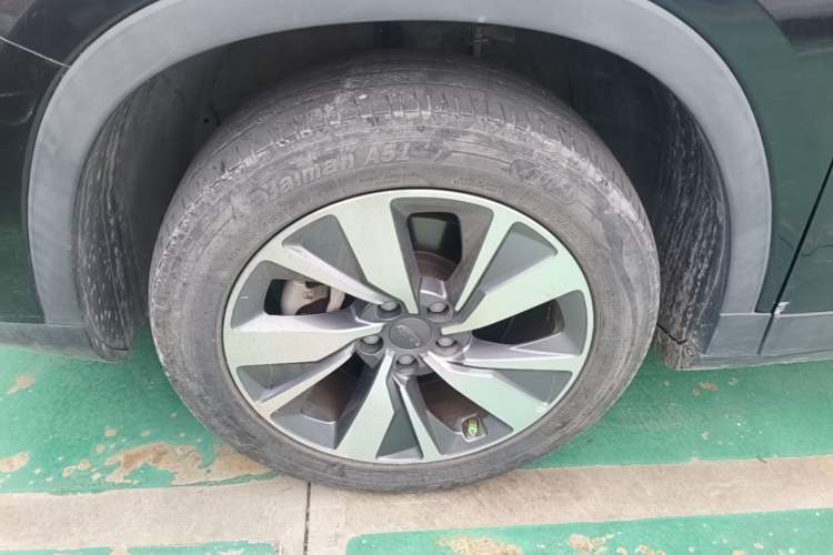 Used Geely Auto Haoyue 2020 1.8TD DCT Luxury 7-Seater Left Front Wheel Hub