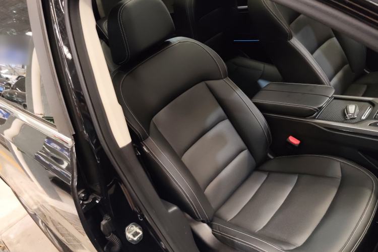 Used Geely Auto Haoyue 2020 1.8TD DCT Flagship 7-Seater Right Front Seat