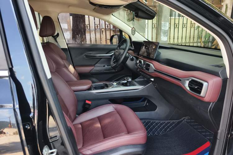 Used Geely Auto Haoyue 2020 1.8TD DCT Flagship 7-Seater Right Front Seat