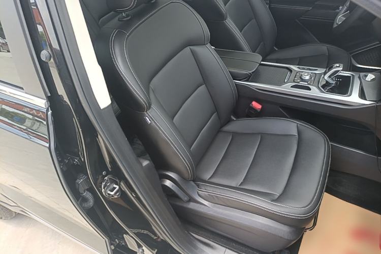 Used Geely Auto Haoyue 2020 1.8TD DCT Luxury Model 5 Seats Right Front Seat