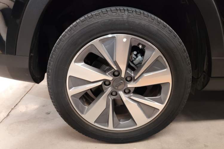 Used Geely Auto Haoyue 2020 1.8TD DCT Flagship 7-Seater Right Rear Wheel Hub