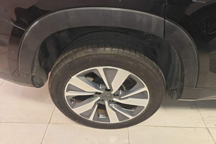 Used Geely Auto Haoyue 2020 1.8TD DCT Flagship 7-Seater Right Rear Wheel Hub