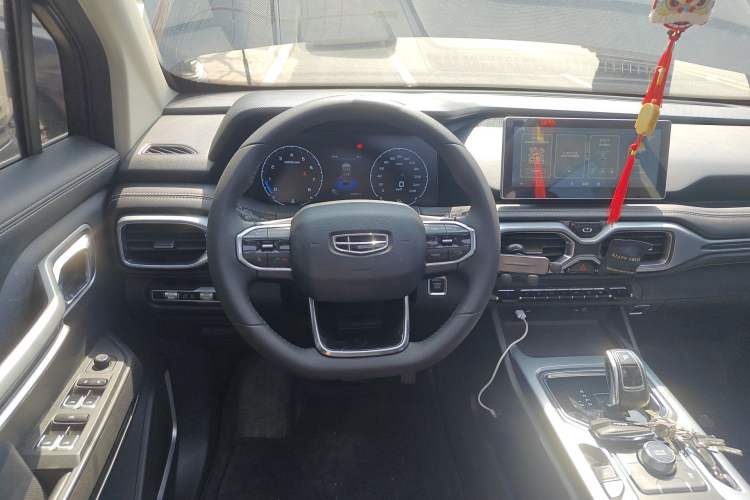 Used Geely Auto Haoyue 2020 1.8TD DCT Luxury Model 5 Seats Steering Wheel