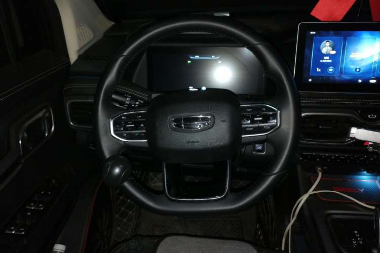 Used Geely Auto Haoyue 2020 1.8TD DCT Flagship 7-Seater Steering Wheel