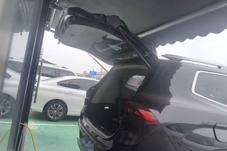 Used Geely Auto Haoyue 2020 1.8TD DCT Luxury 7-Seater Trunk
