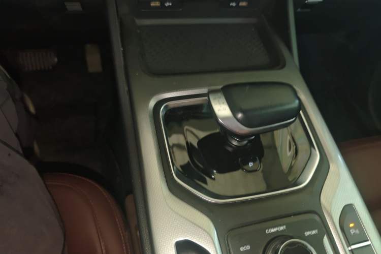 Used Geely Auto Haoyue 2020 1.8TD DCT Flagship 7-Seater Vehicle Key