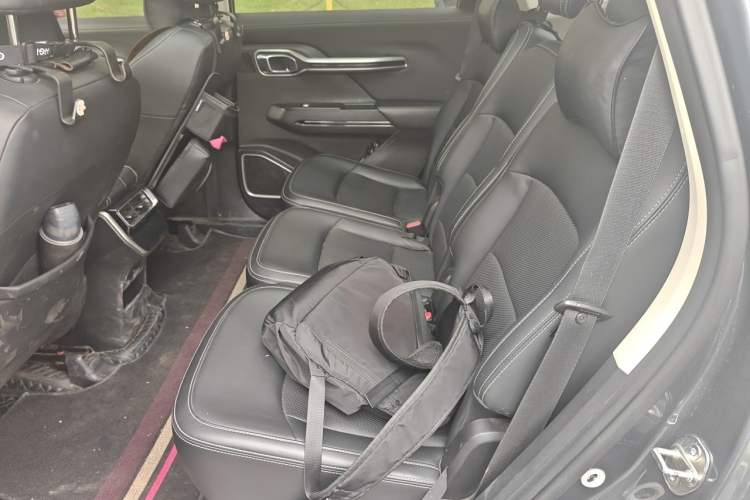 Used Geely Auto Haoyue 2020 1.8TD DCT Flagship 7-Seater Left Rear Seat