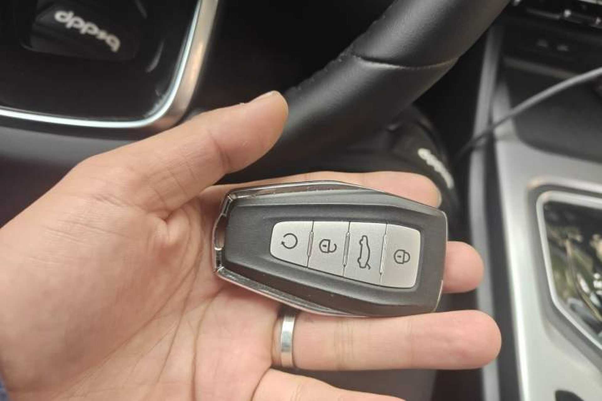 Used Geely Auto Haoyue 2020 1.8TD DCT Flagship 7-Seater Vehicle Key