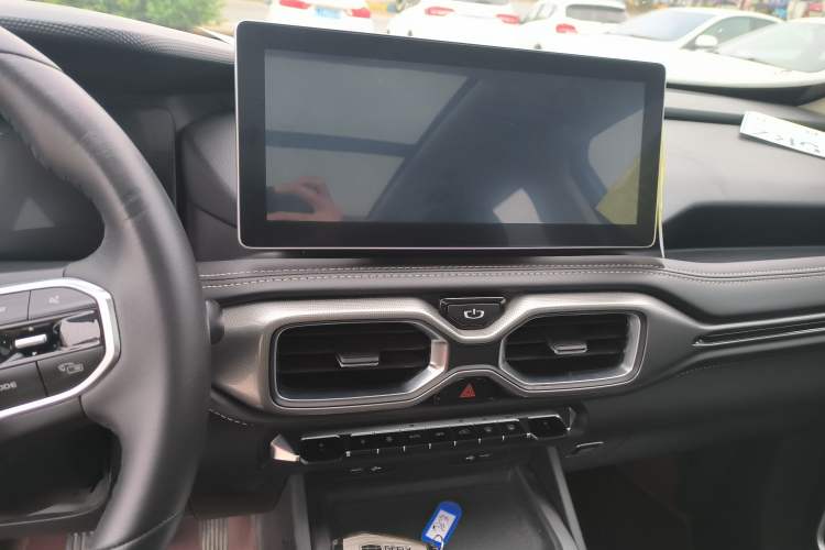 Used Geely Auto Haoyue 2020 1.8TD DCT Flagship 7-Seater Audio And AC Panel