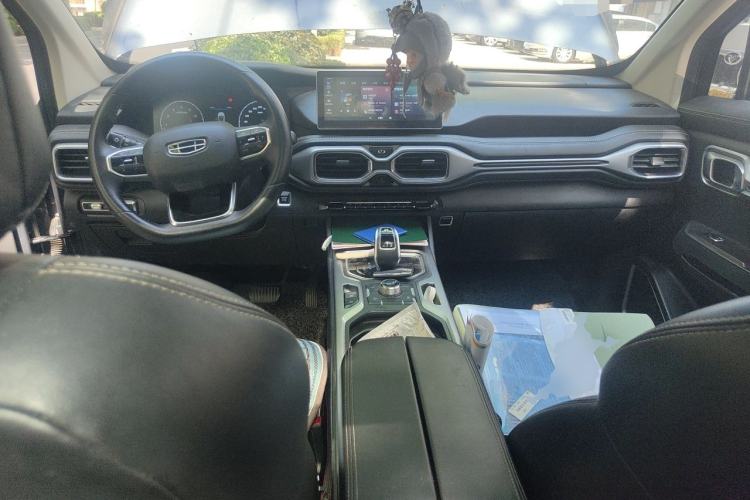Used Geely Auto Haoyue 2020 1.8TD DCT Luxury 7-Seater Center Console